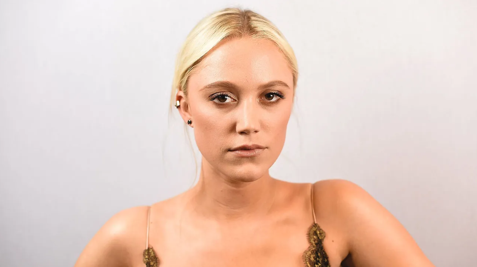 Maika Monroe 1